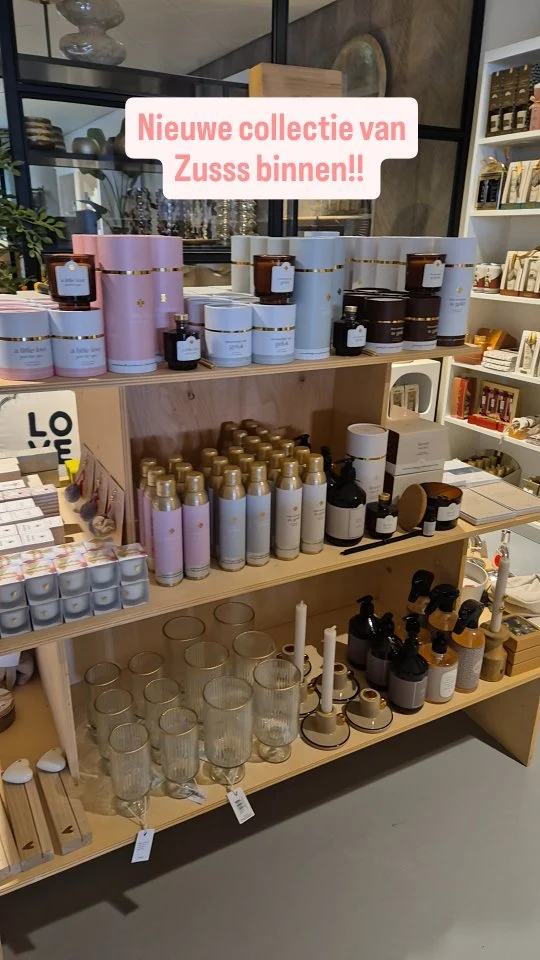🩷 Zusss 🩷
We hebben nieuwe collectie Zusss binnen. Hele leuke spullen om cadeau te geven, of natuurlijk lekker voor jezelf!!#woonwinkel #cadeauwinkel #heerlijkegeuren #zusss #latidoheeze